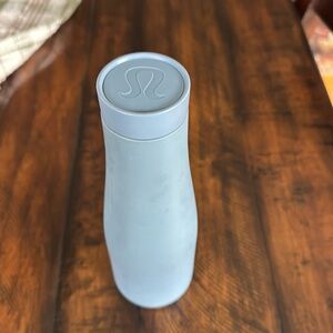 Lululemon 20oz Water Bottle
